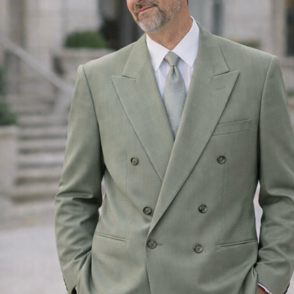 Kasper Men’s Double-Breasted Suit in Sage Green 42R pure wool 36 x 30 pants